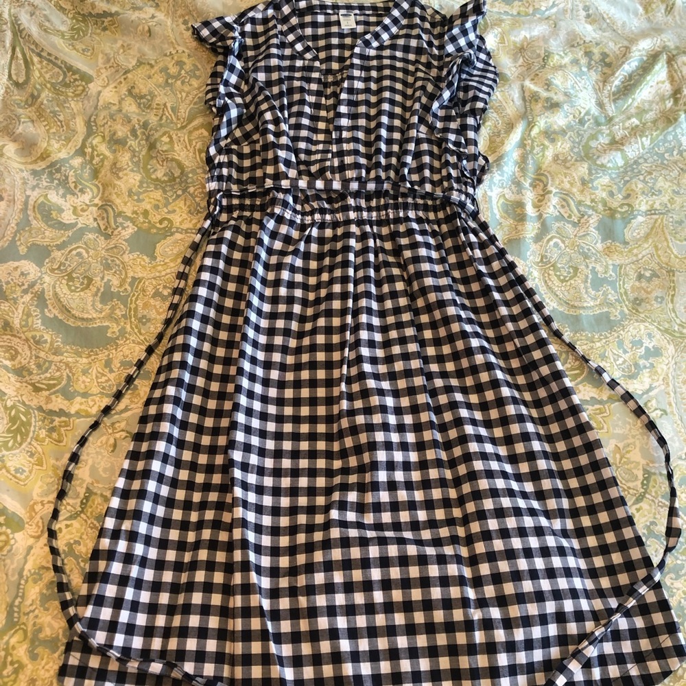 Old Navy Maternity Dress